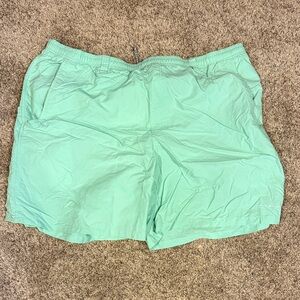 Columbia Light Green Men's Cargo Shorts